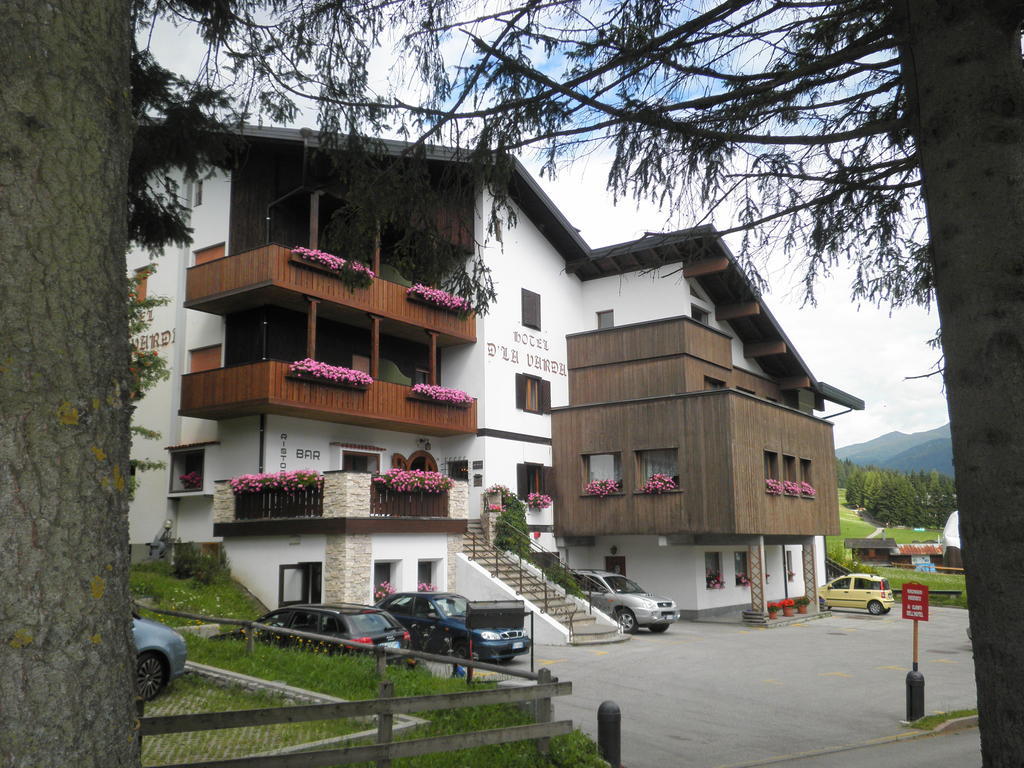 Hotel D'La Varda Di Topran D'Agata Paolo &C Sas Padola Kültér fotó