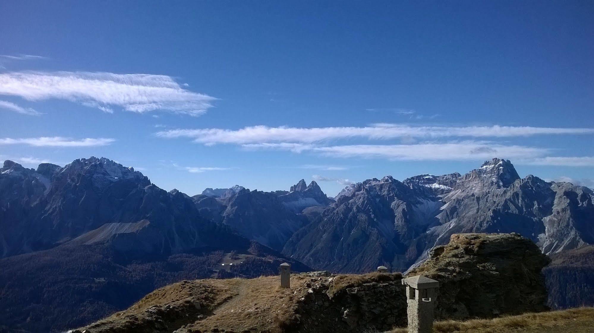 Hotel D'La Varda Di Topran D'Agata Paolo &C Sas Padola Kültér fotó